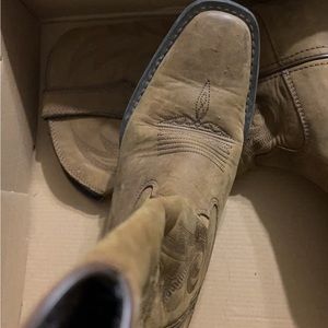 Durango women’s cowboy boots